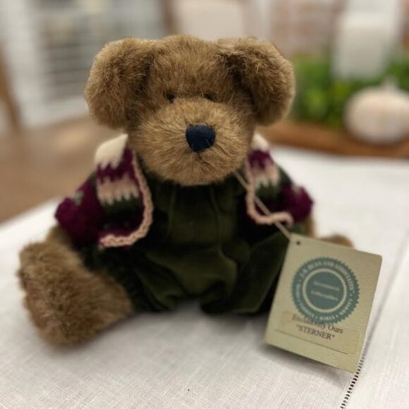 Vintage Sterner Boyds Bears Green Jumpsuit Knitted Sweater Brown Collectible - Picture 1 of 12